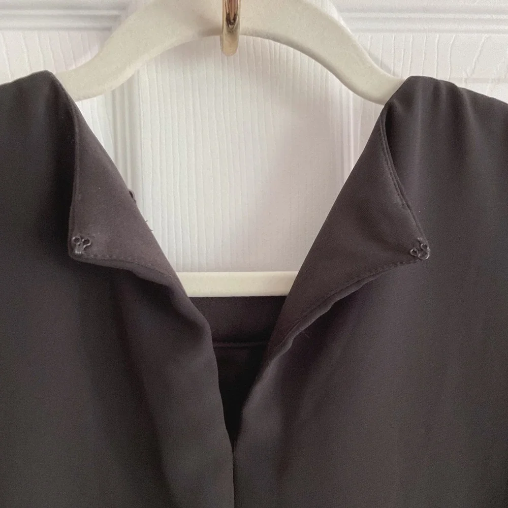 SLNY Black Chiffon Tiered Shift Dress Pearl Neckline Cutout 410366 Womens 10P - Picture 8 of 11